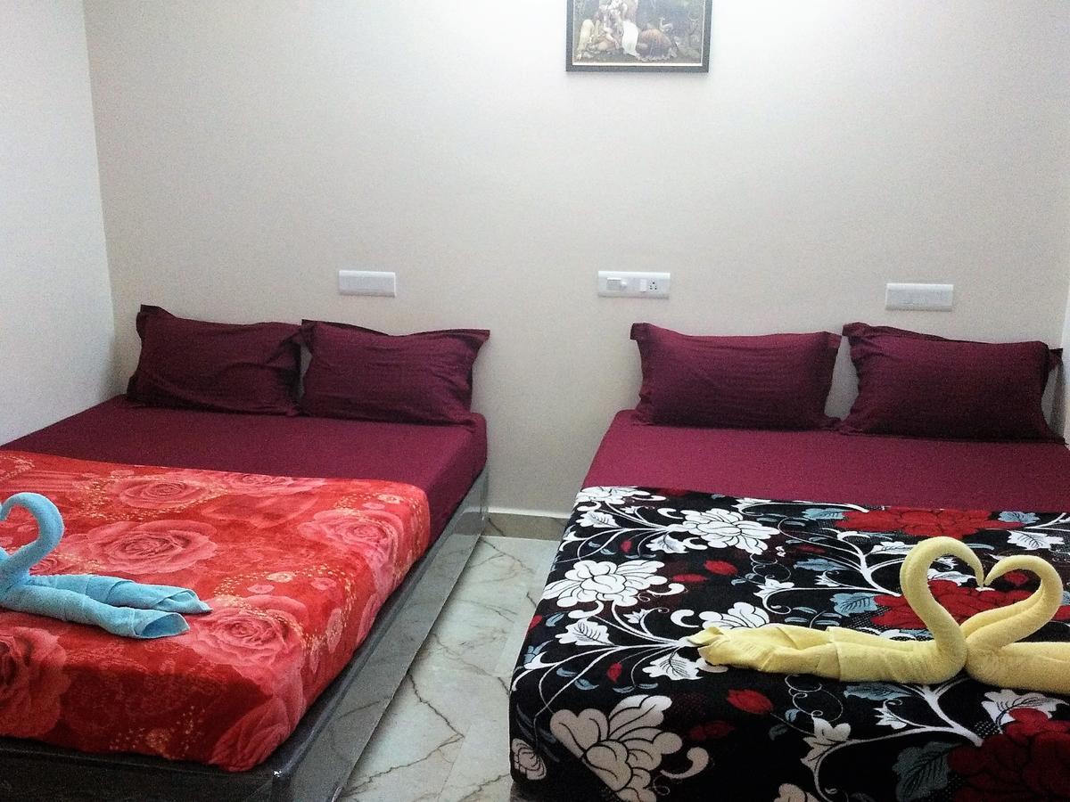 Krish Rooms And Stay Chennai Exterior photo